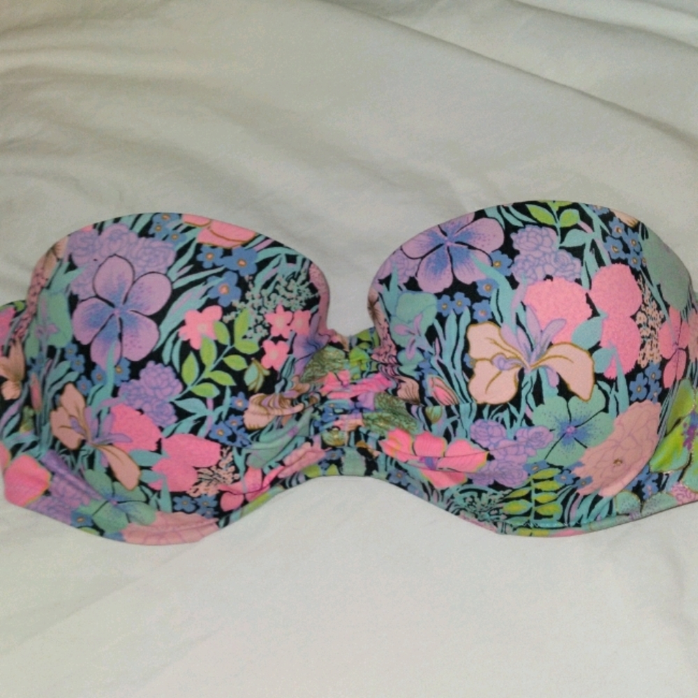 VS Pink Floral Bandeau Swim Biniki Top.